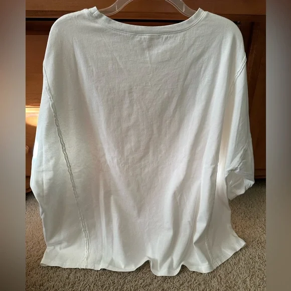 Easel Studded Heart Top - Picture 3 of 7